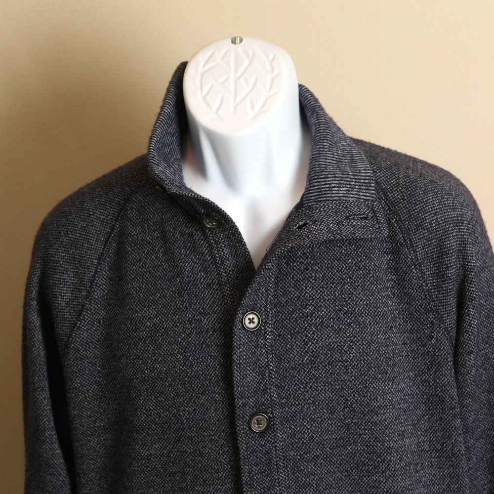 Banana Republic Men's blue button down Cardigan Sweater Medium M jacket